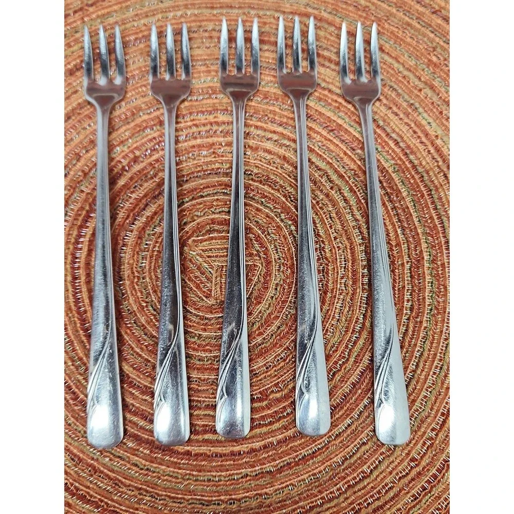 MCm Stainless By Oneida Ltd. 